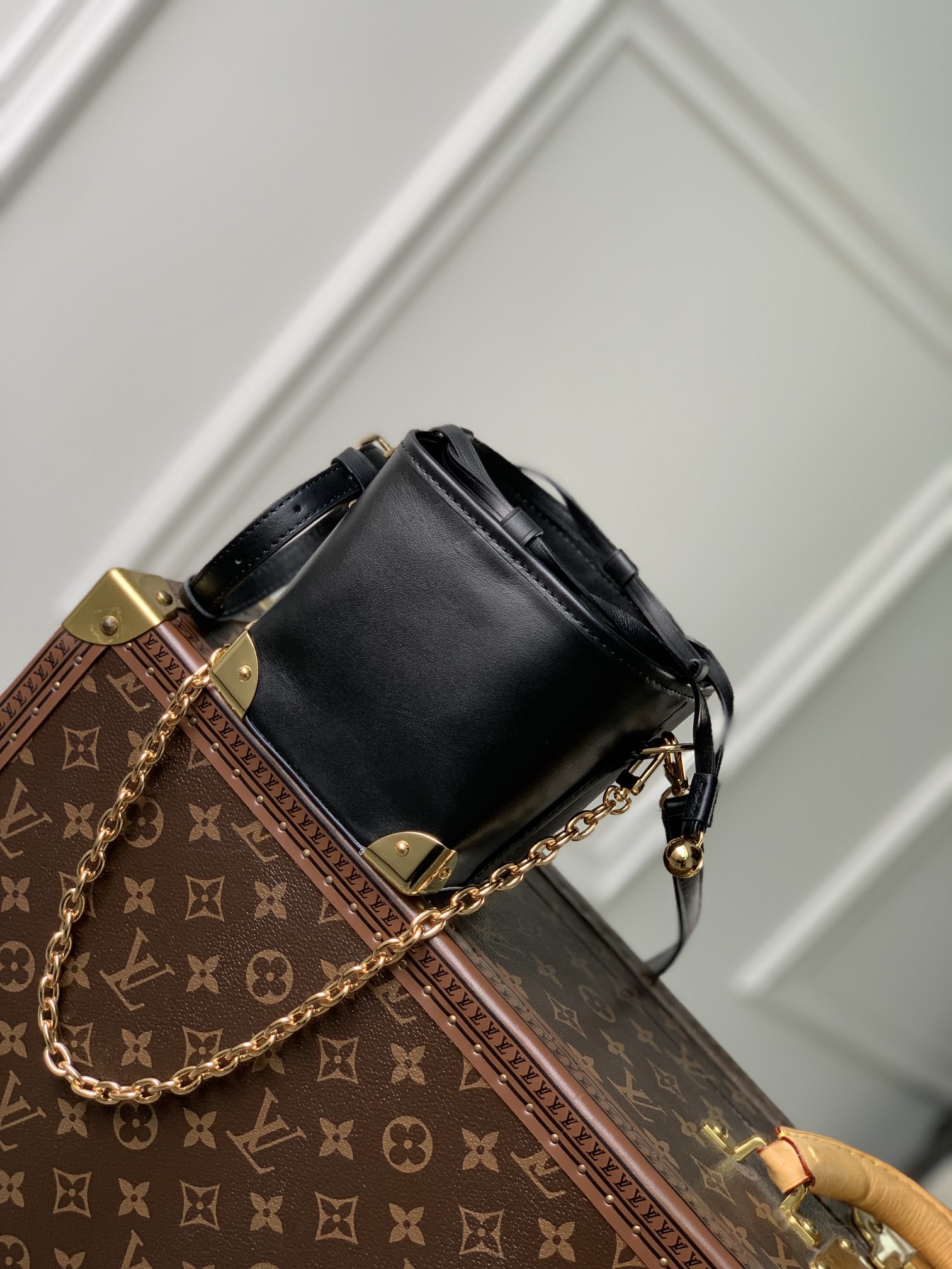 LV Bucket Bags